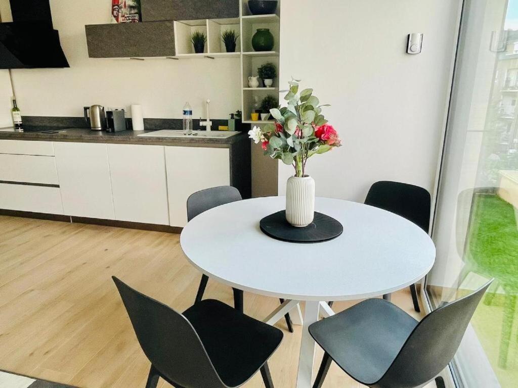 Cozy 1 Bedroom Flat With Private Terrace * Luxembourg